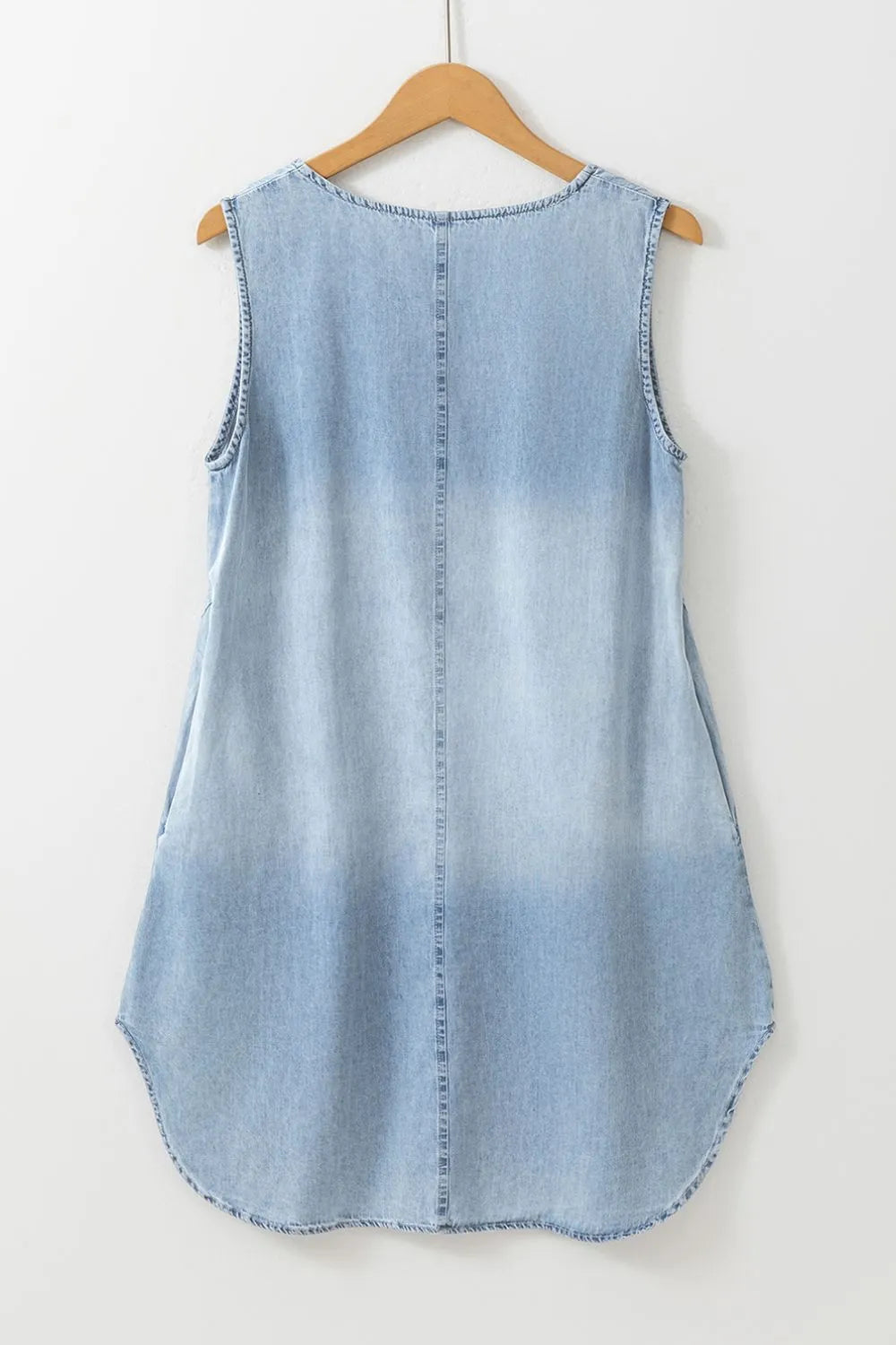 191ae48d-4401-4be9-9672-8bde2285f835-Max